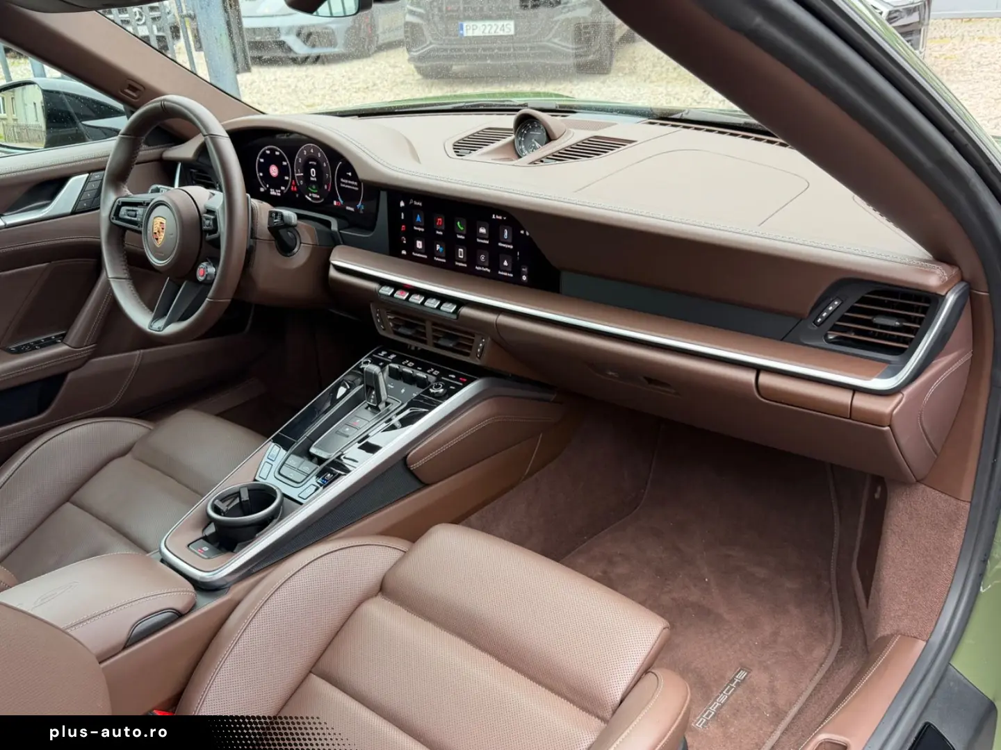 PORSCHE 911 Carrera GTS T-Hybrid Cabrio PTS Manufaktur