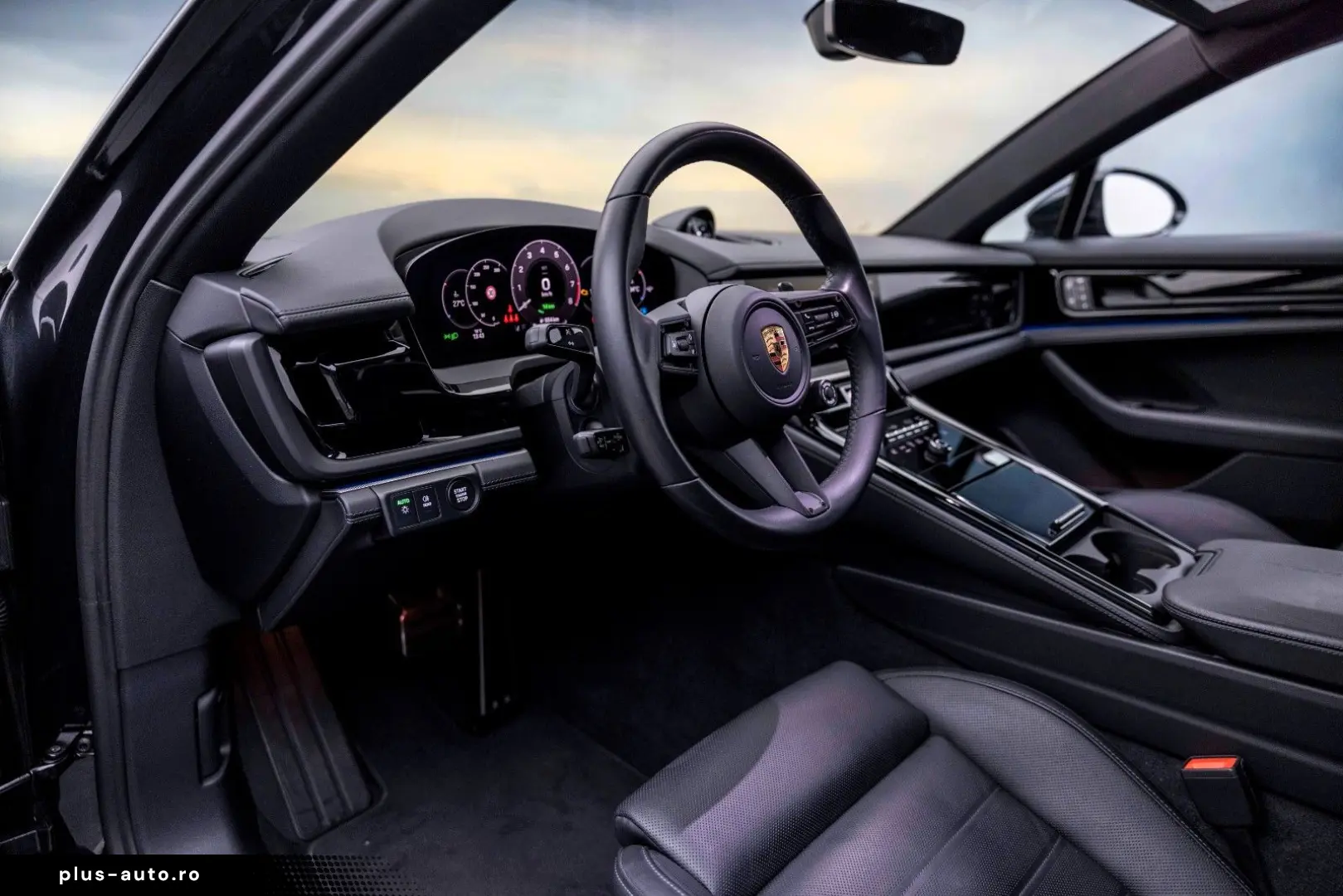 PORSCHE PANAMERA 4S E-HYBRID SPORTDESIGN VOLL!