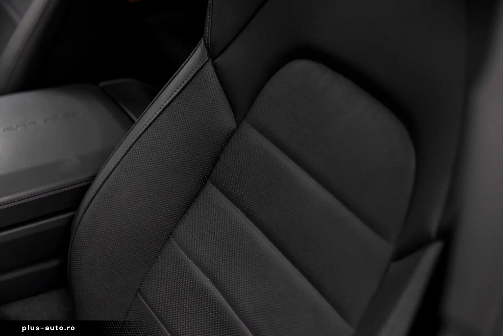 PORSCHE PANAMERA 4S E-HYBRID SPORTDESIGN VOLL!