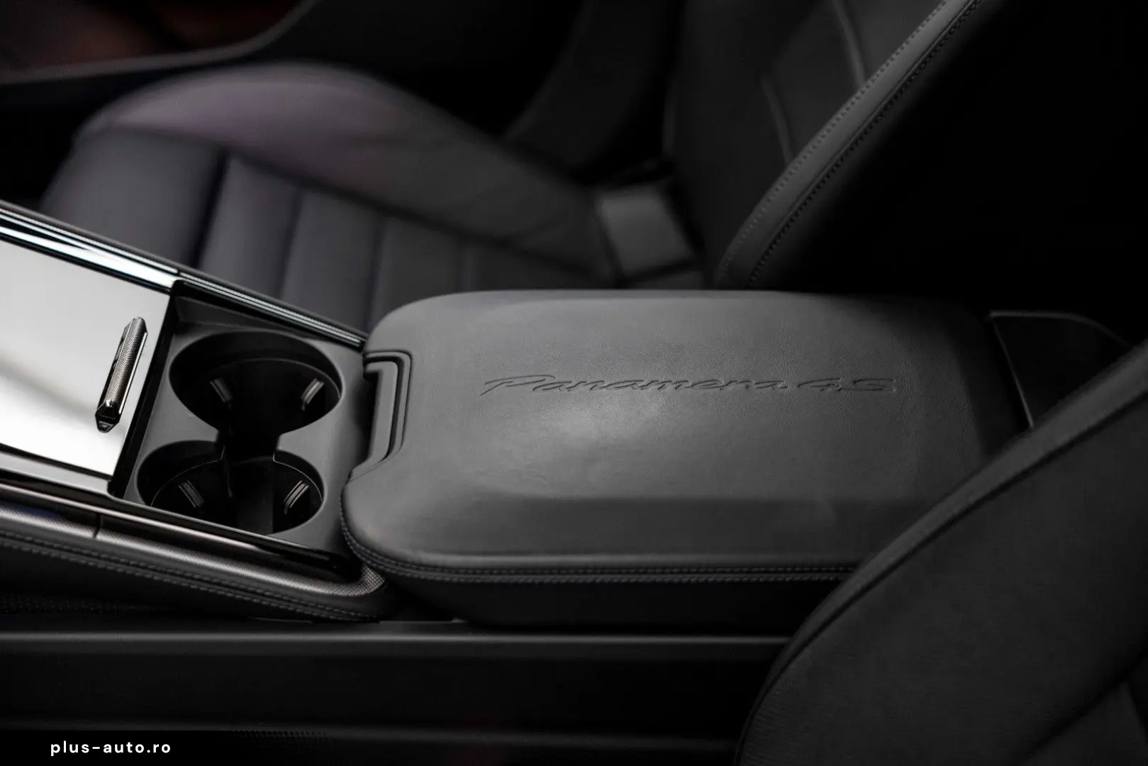 PORSCHE PANAMERA 4S E-HYBRID SPORTDESIGN VOLL!