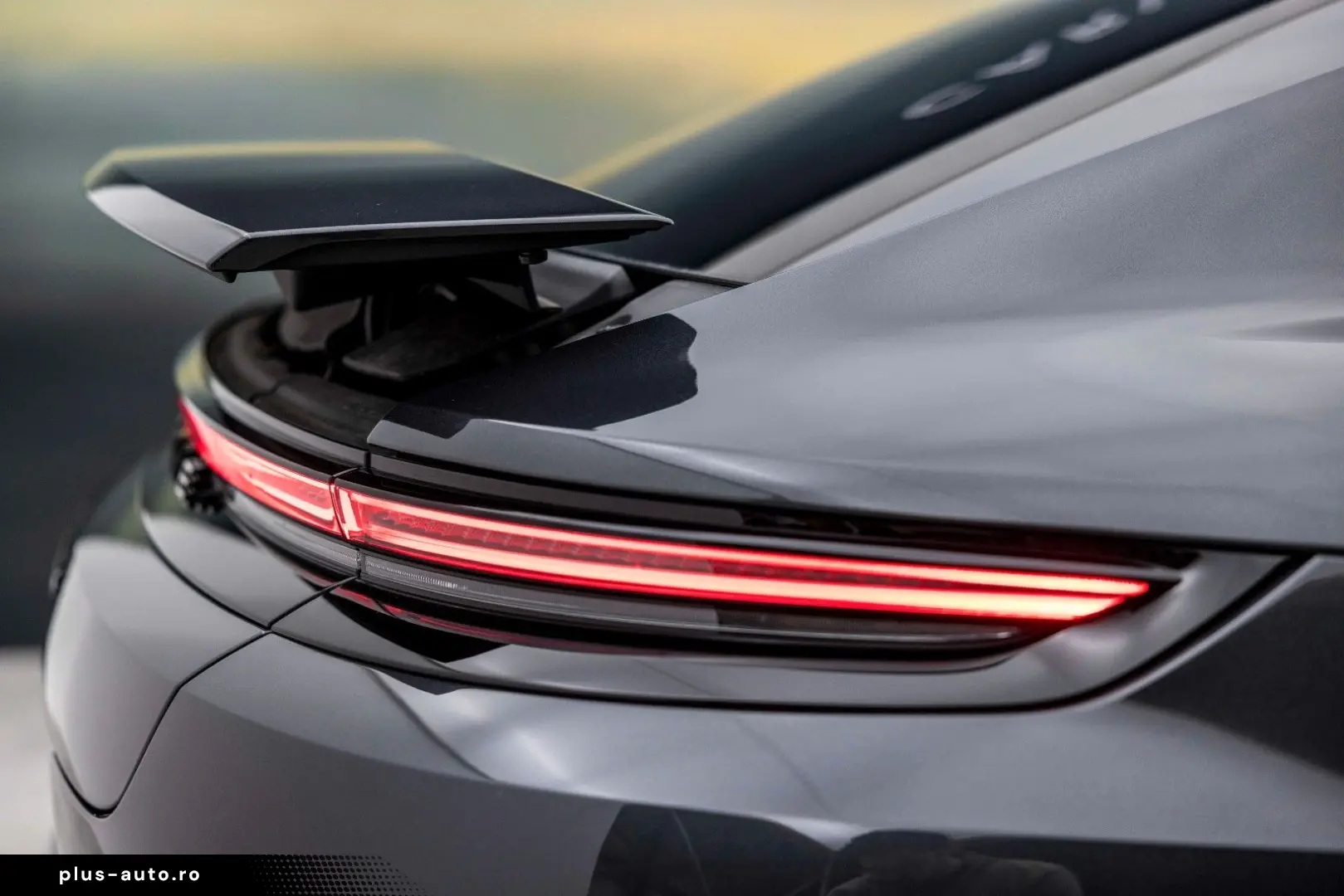 PORSCHE PANAMERA 4S E-HYBRID SPORTDESIGN VOLL!