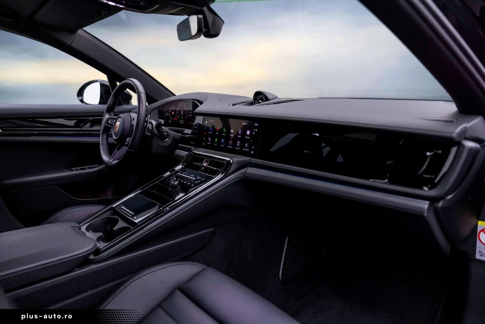 PORSCHE PANAMERA 4S E-HYBRID SPORTDESIGN VOLL!