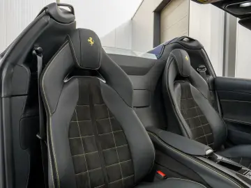 FERRARI 812 GTS - Blu Le Mans Opaco - Full Carbon - Full