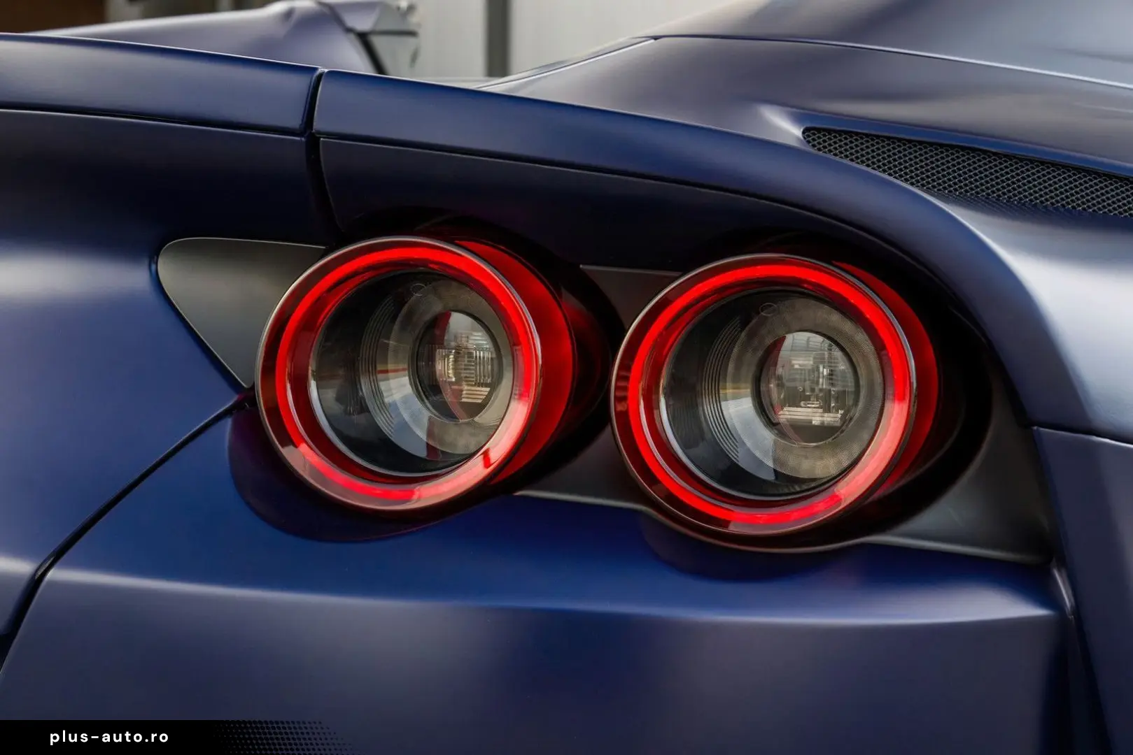 FERRARI 812 GTS - Blu Le Mans Opaco - Full Carbon - Full