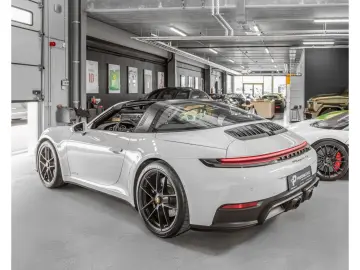 PORSCHE 992 911 992.2 TARGA 4 GTS   FACELIFT MY2025   SO