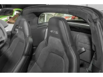 PORSCHE 992 911 992.2 TARGA 4 GTS   FACELIFT MY2025   SO
