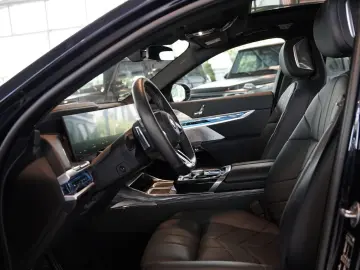 BMW i7 M70 xDrive  21 SkyLounge B&W NP210TSD Alpina