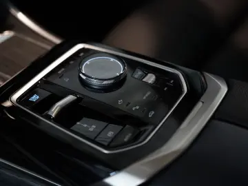 BMW i7 M70 xDrive  21 SkyLounge B&W NP210TSD Alpina