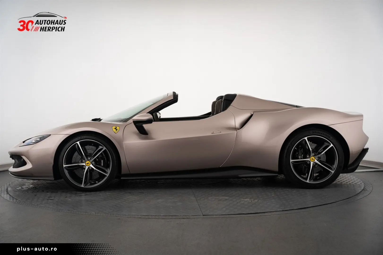FERRARI 296 GTS Lift Carbon SPECIAL COLOURS BRONZO SETA 