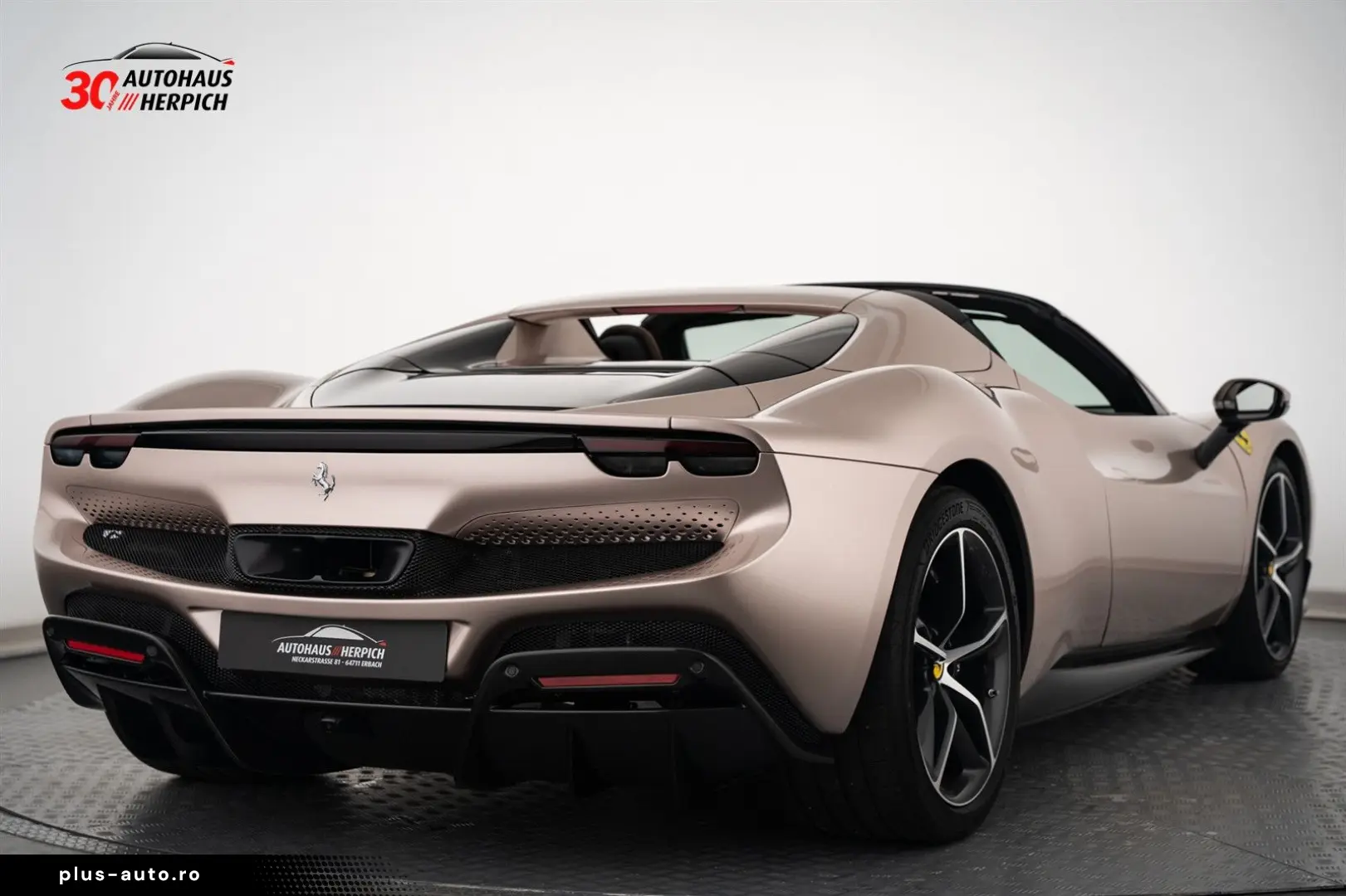 FERRARI 296 GTS Lift Carbon SPECIAL COLOURS BRONZO SETA 