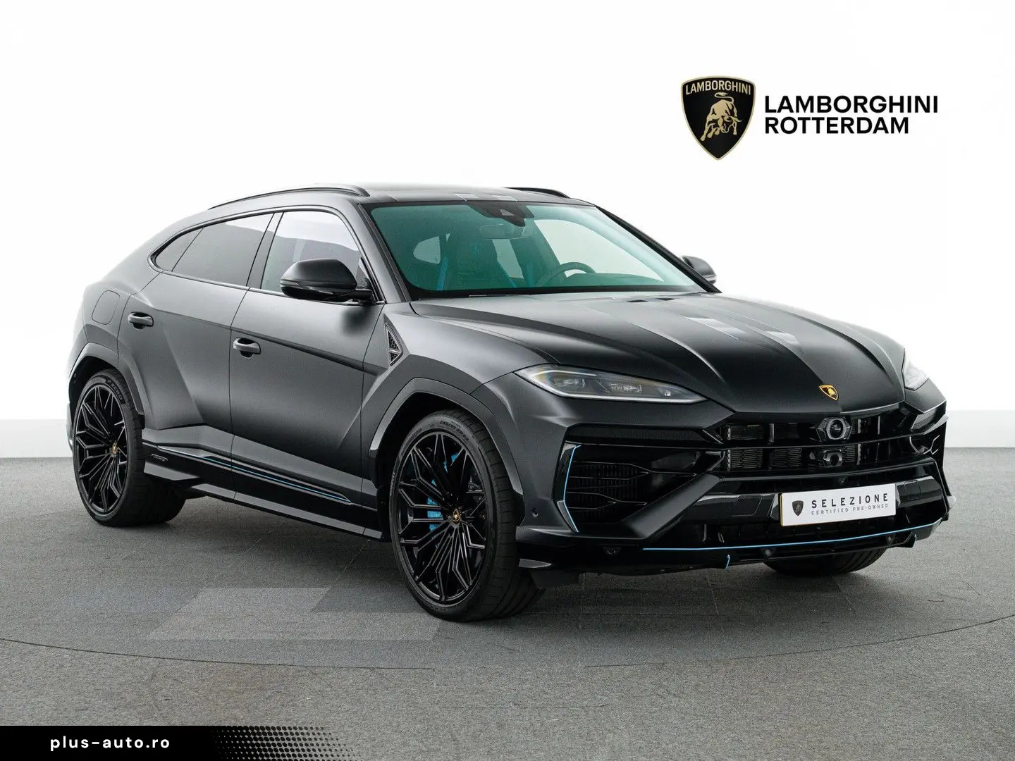 LAMBORGHINI Urus SE MY25   PPF Matt   Akrapovic