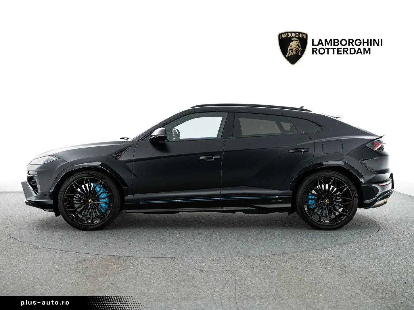 LAMBORGHINI Urus SE MY25   PPF Matt   Akrapovic