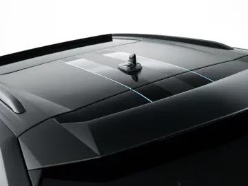 LAMBORGHINI Urus SE MY25   PPF Matt   Akrapovic