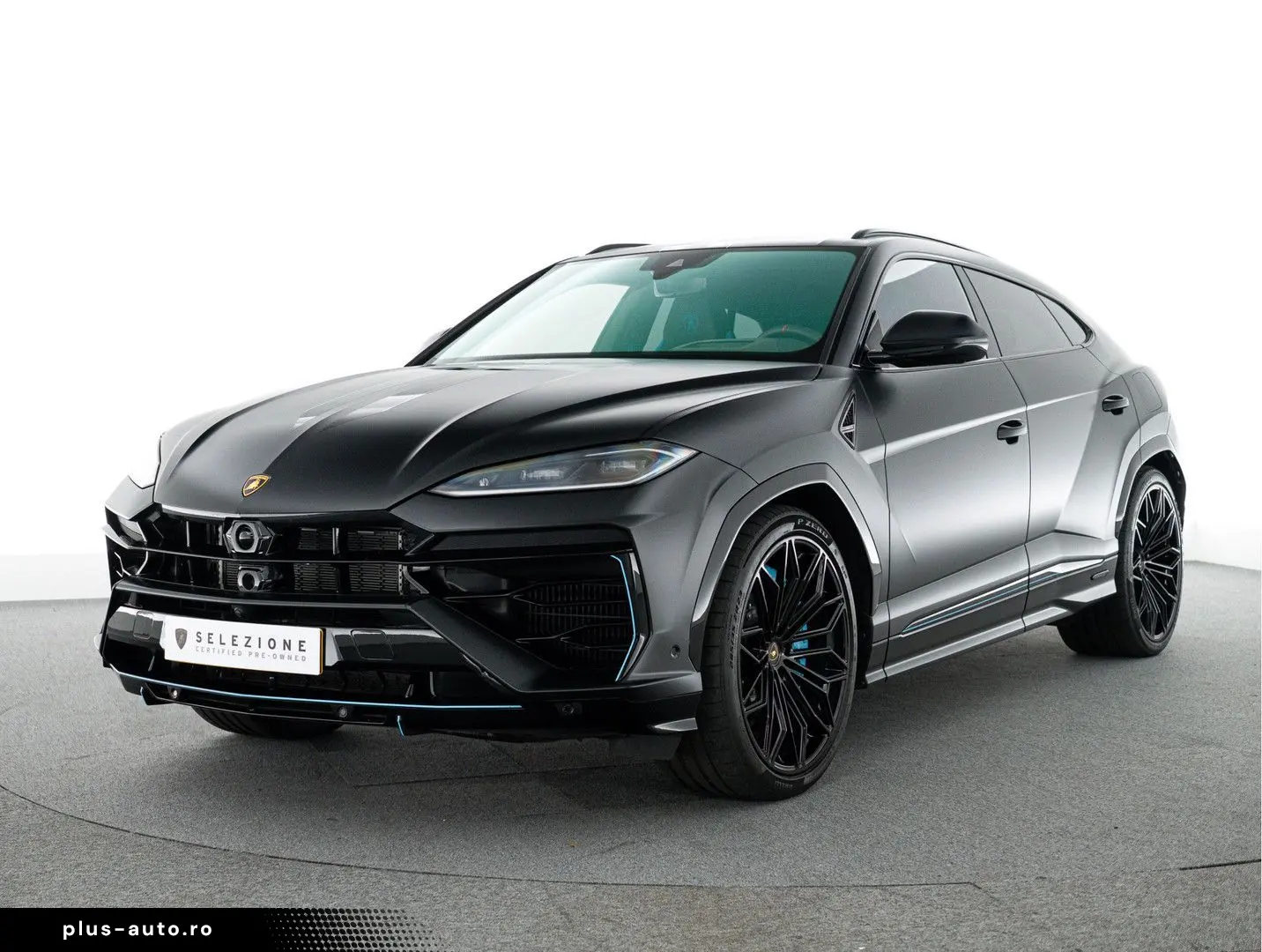 LAMBORGHINI Urus SE MY25   PPF Matt   Akrapovic