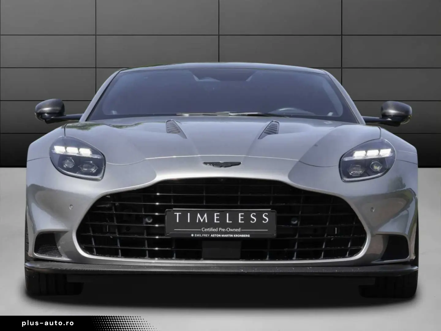 ASTON MARTIN Vanquish Coupe