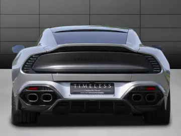 ASTON MARTIN Vanquish Coupe