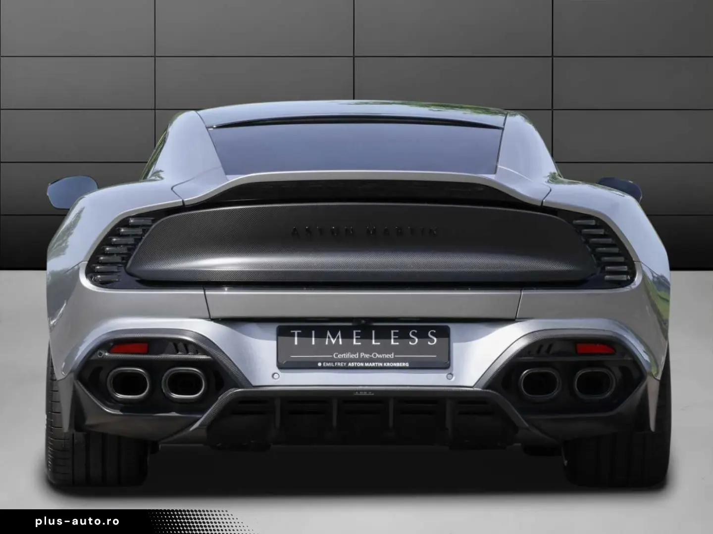 ASTON MARTIN Vanquish Coupe