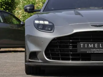 ASTON MARTIN Vanquish Coupe