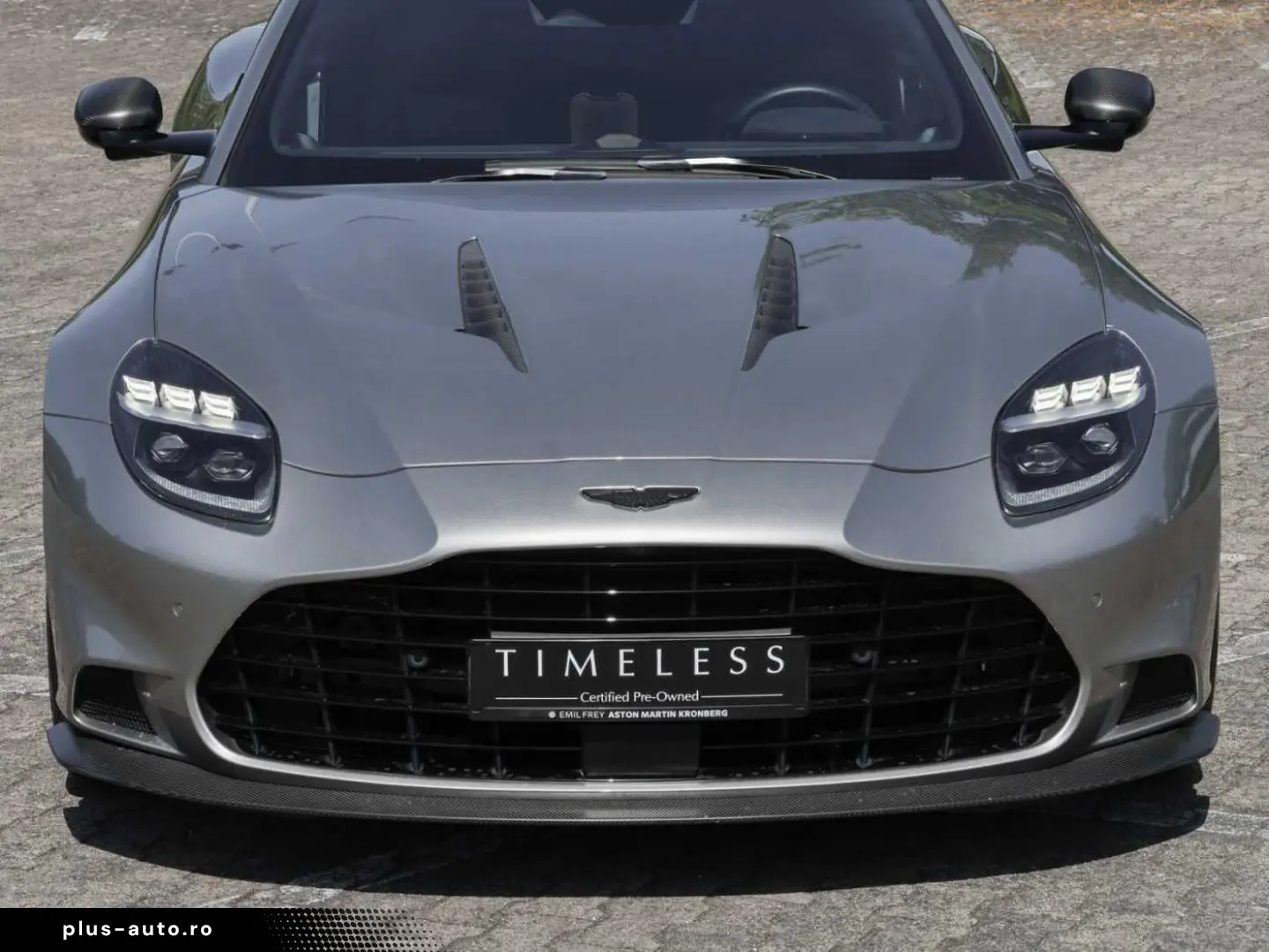 ASTON MARTIN Vanquish Coupe