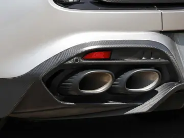 ASTON MARTIN Vanquish Coupe