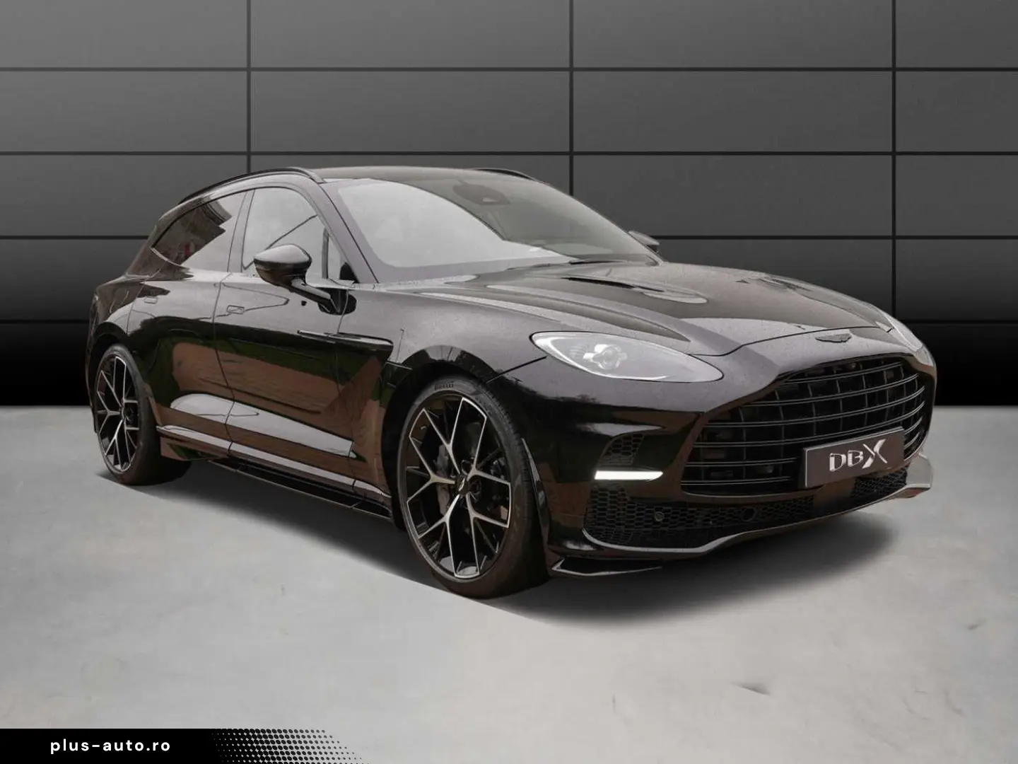 ASTON MARTIN DBX707 MJ 25