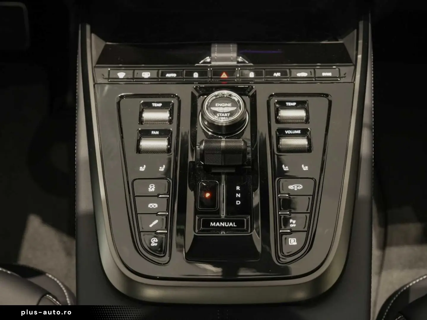 ASTON MARTIN DBX707 MJ 25