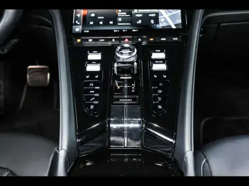 ASTON MARTIN DB12 COUPE 4.0 V8 ALUMINITE SILVER 21&a…