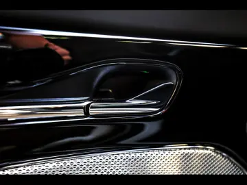 ASTON MARTIN DB12 COUPE 4.0 V8 ALUMINITE SILVER 21&a…