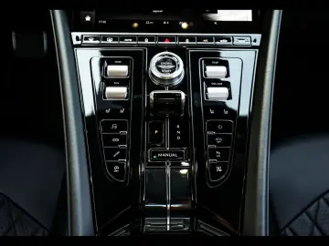 ASTON MARTIN DB12 COUPE 4.0 V8 ALUMINITE SILVER 21&a…