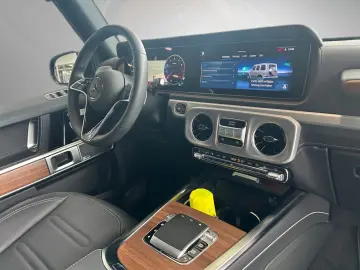 MERCEDES-BENZ G 500 Exclusive Standhz SHD AHK Burmester 3D