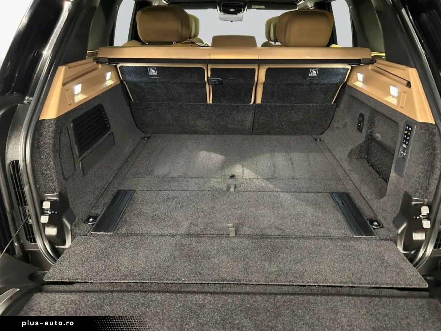 LAND ROVER Range Rover P530 Autobiography