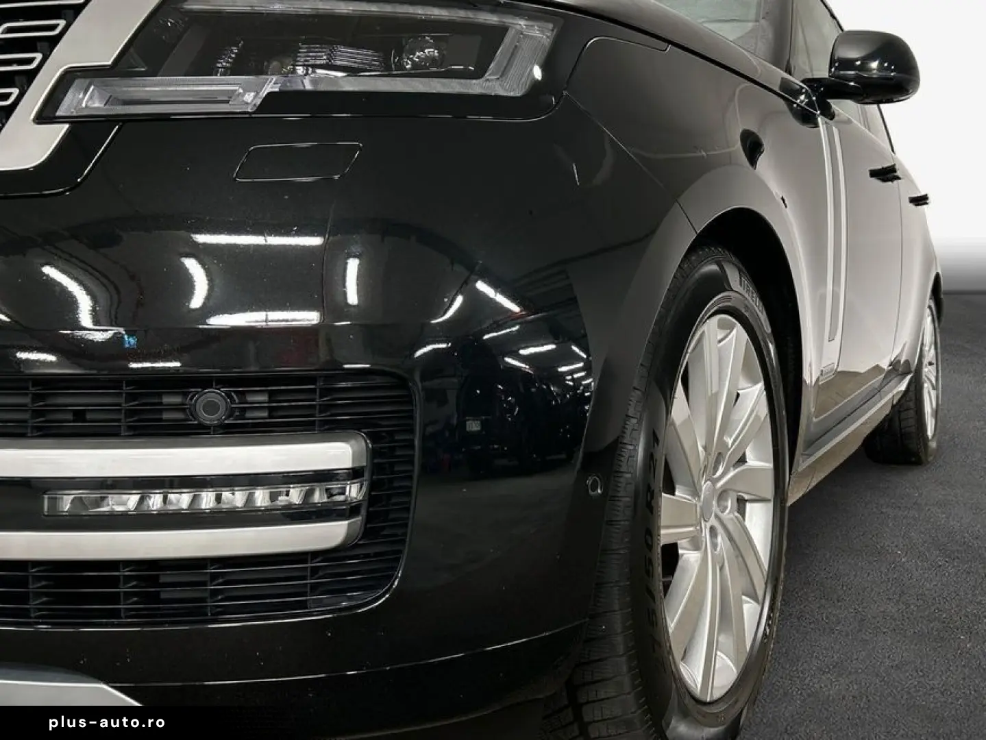LAND ROVER Range Rover P530 Autobiography