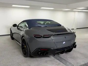 FERRARI Roma Spider  NOVITEC CARBON-LED JBL