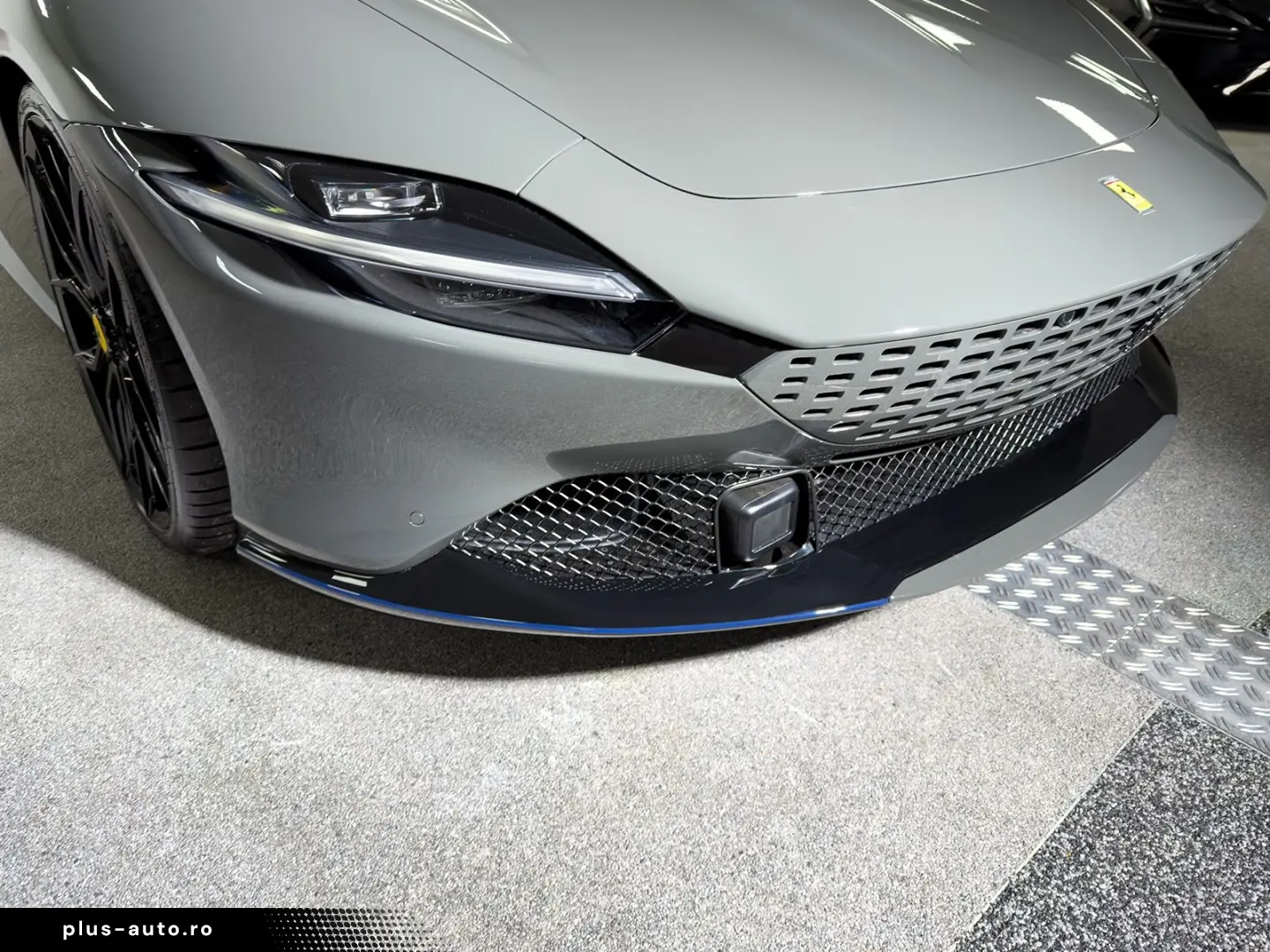 FERRARI Roma Spider  NOVITEC CARBON-LED JBL