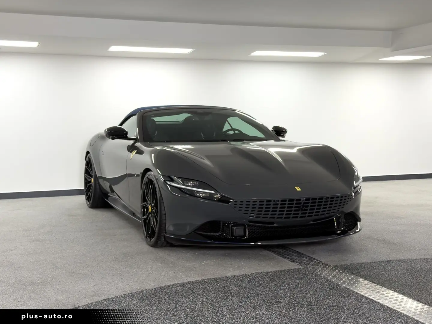 FERRARI Roma Spider  NOVITEC CARBON-LED JBL