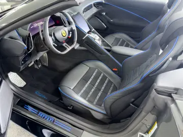 FERRARI Roma Spider  NOVITEC CARBON-LED JBL