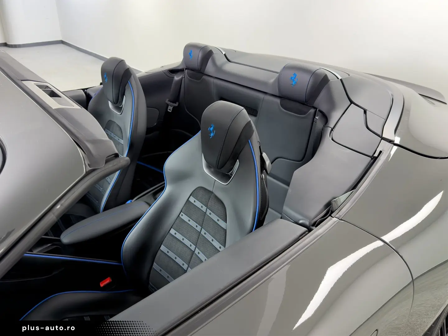 FERRARI Roma Spider  NOVITEC CARBON-LED JBL