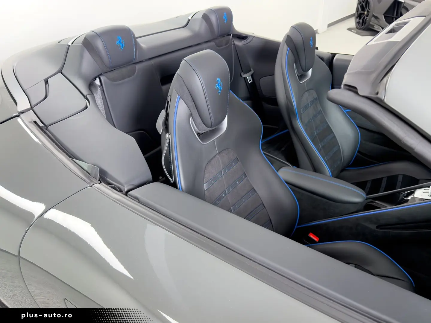 FERRARI Roma Spider  NOVITEC CARBON-LED JBL