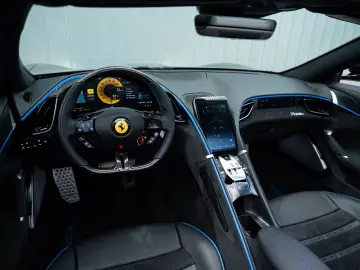 FERRARI Roma Spider  NOVITEC CARBON-LED JBL