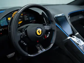 FERRARI Roma Spider  NOVITEC CARBON-LED JBL