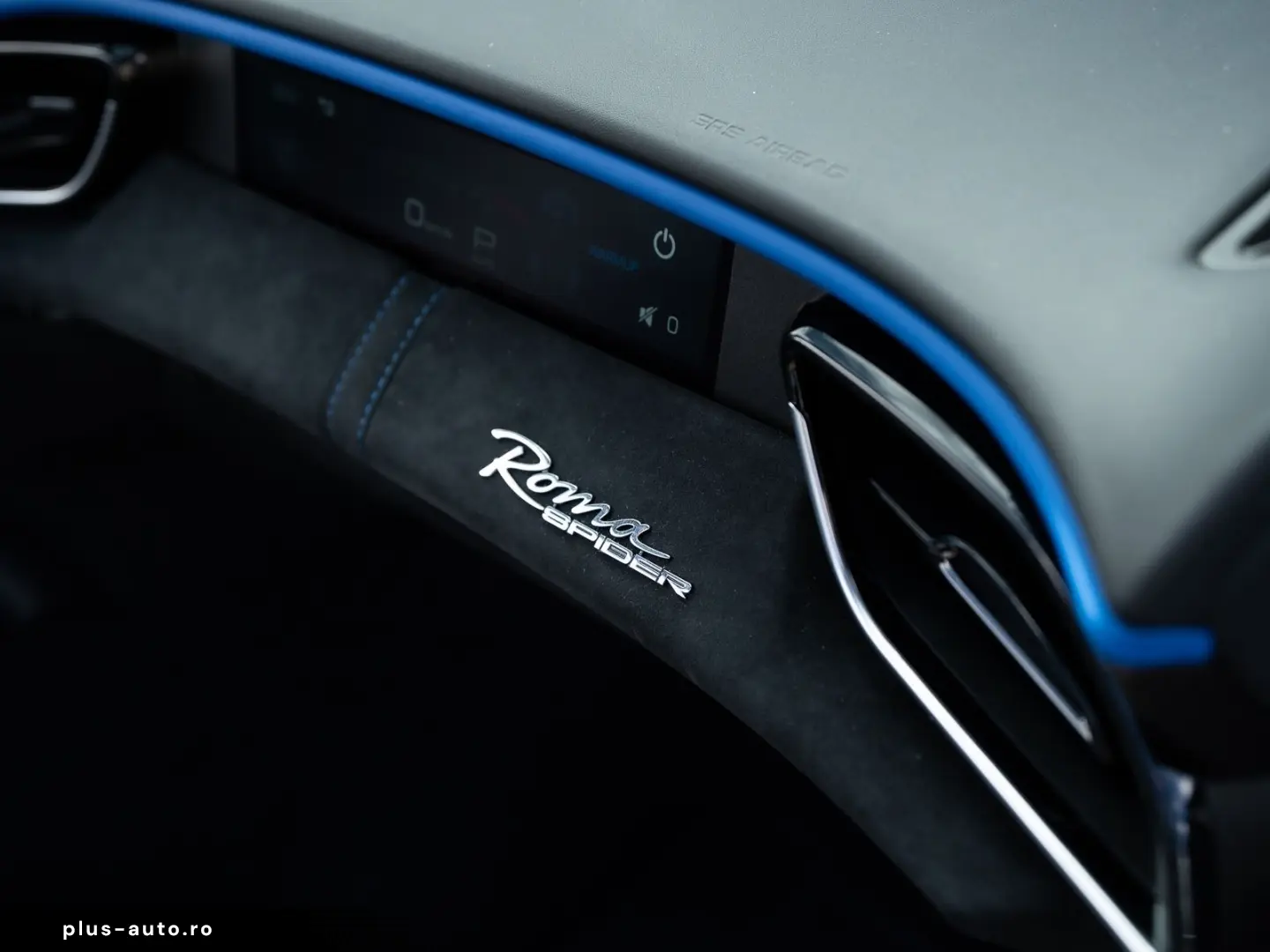 FERRARI Roma Spider  NOVITEC CARBON-LED JBL