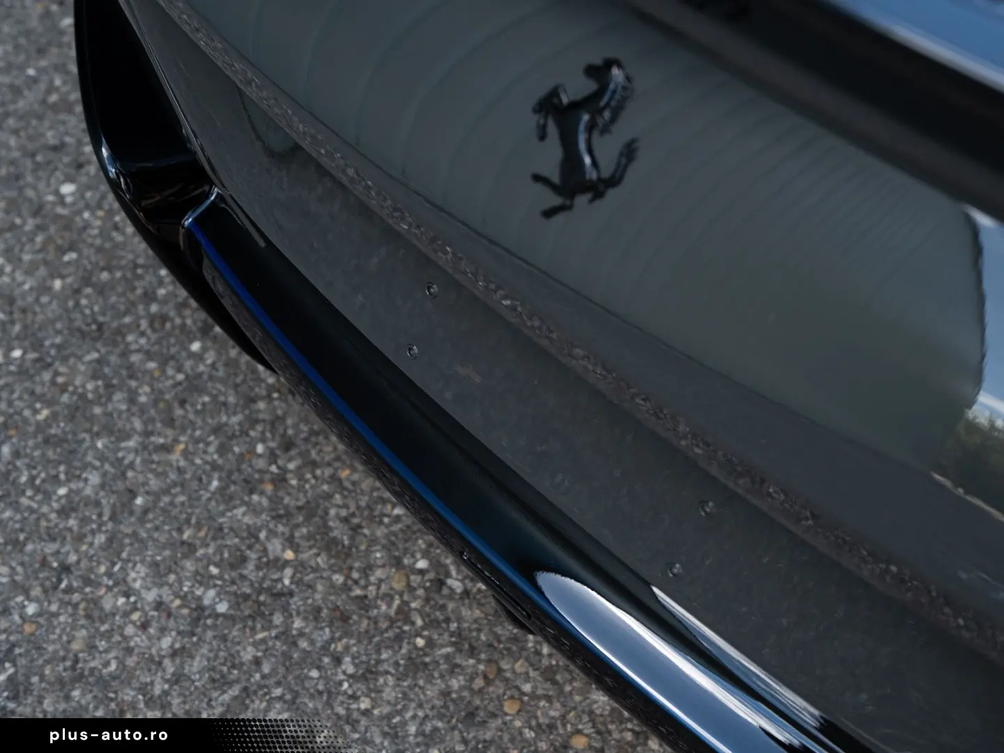FERRARI Roma Spider  NOVITEC CARBON-LED JBL