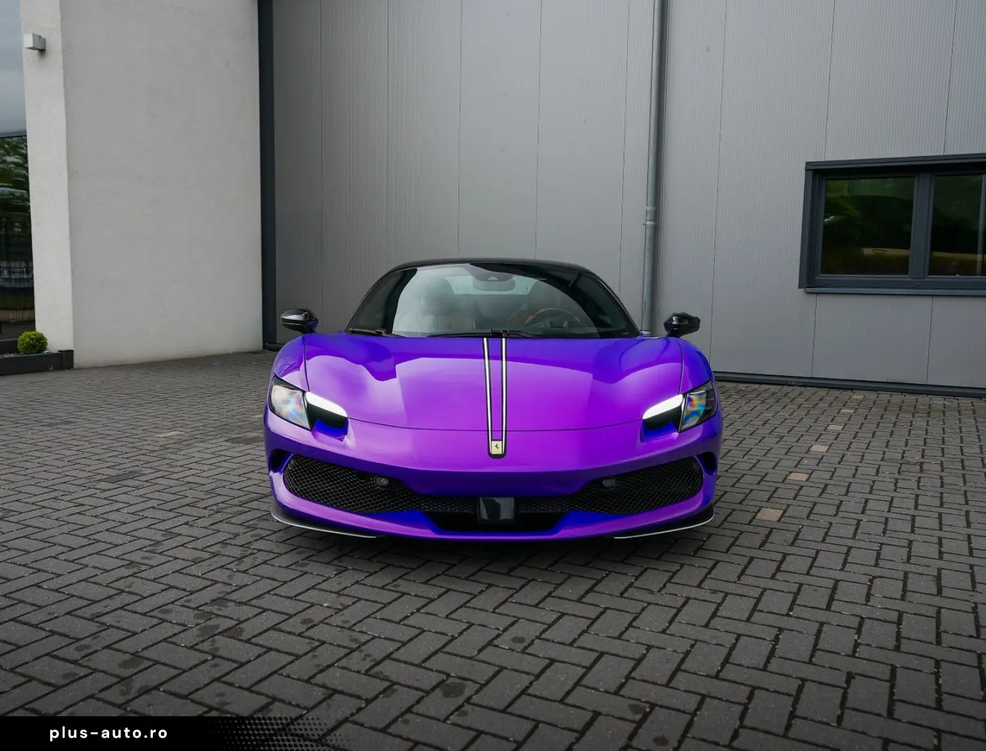 FERRARI 296 GTS NOVITEC LIFT RACINGSITZE CARBON