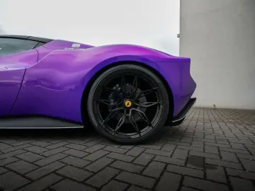 FERRARI 296 GTS NOVITEC LIFT RACINGSITZE CARBON