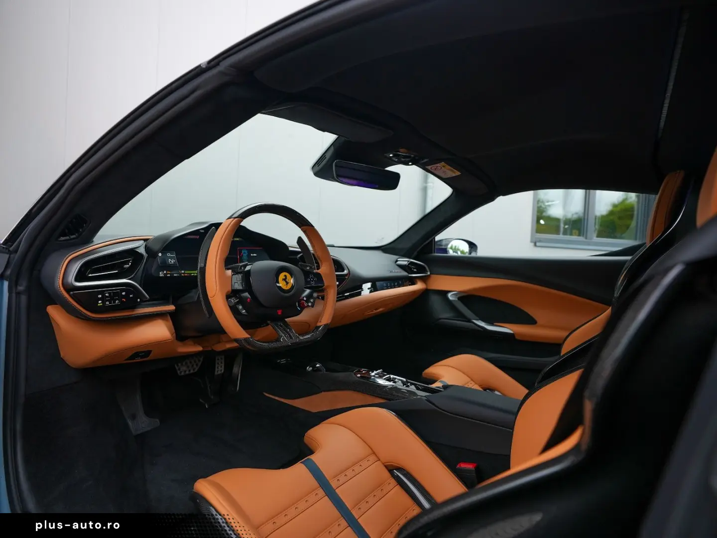 FERRARI 296 GTS NOVITEC LIFT RACINGSITZE CARBON