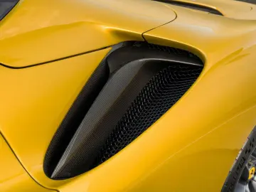 FERRARI SF90 Spider - Giallo Montecarlo - Carbon - VAT