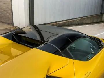FERRARI SF90 Spider - Giallo Montecarlo - Carbon - VAT