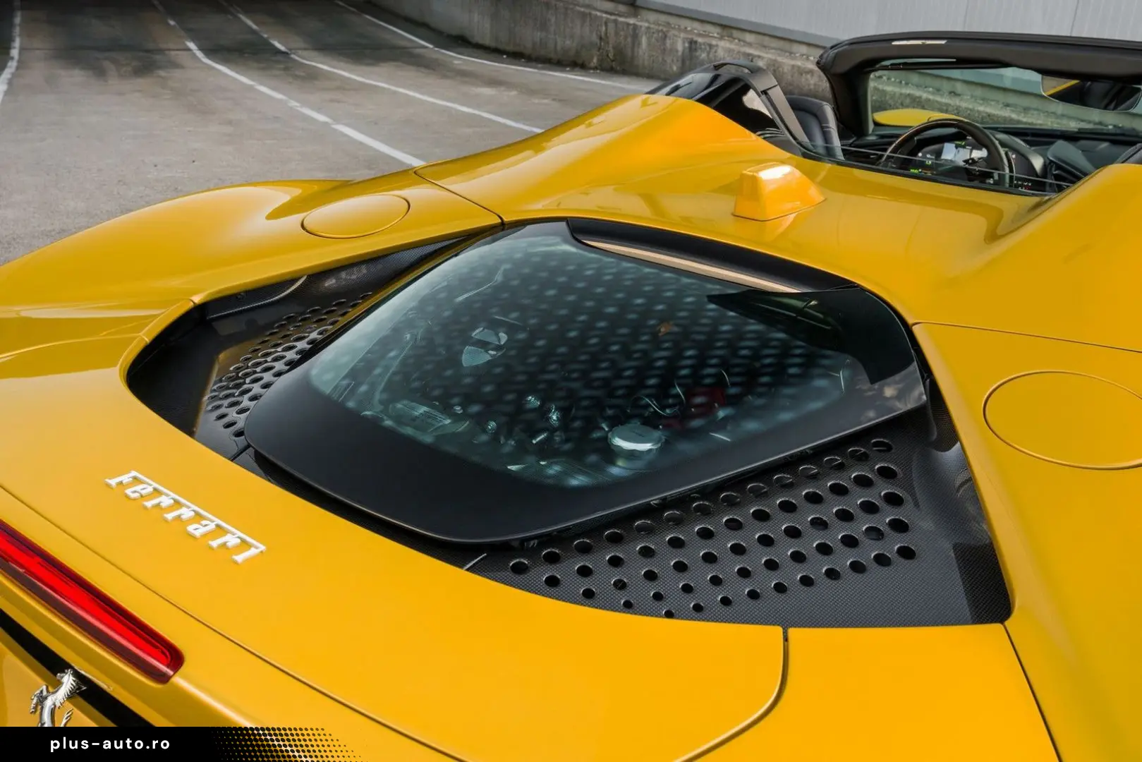 FERRARI SF90 Spider - Giallo Montecarlo - Carbon - VAT