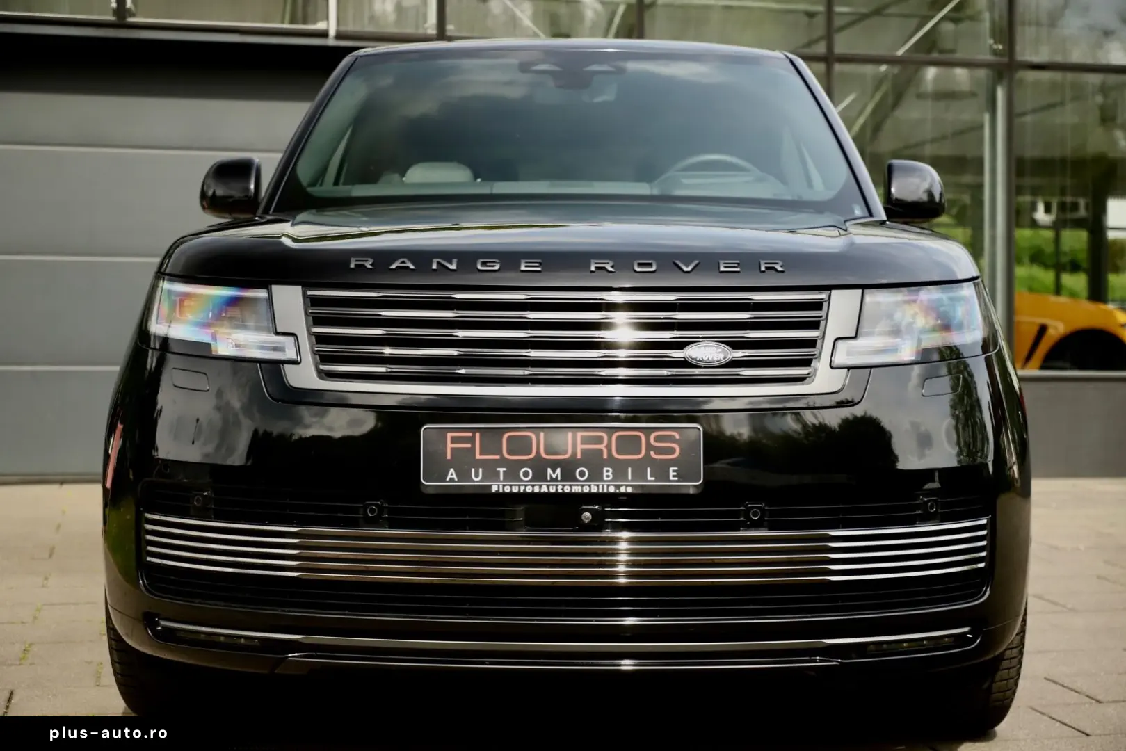 LAND ROVER Range Rover SV 23 ZOLL PANO AHK LP  270000 --