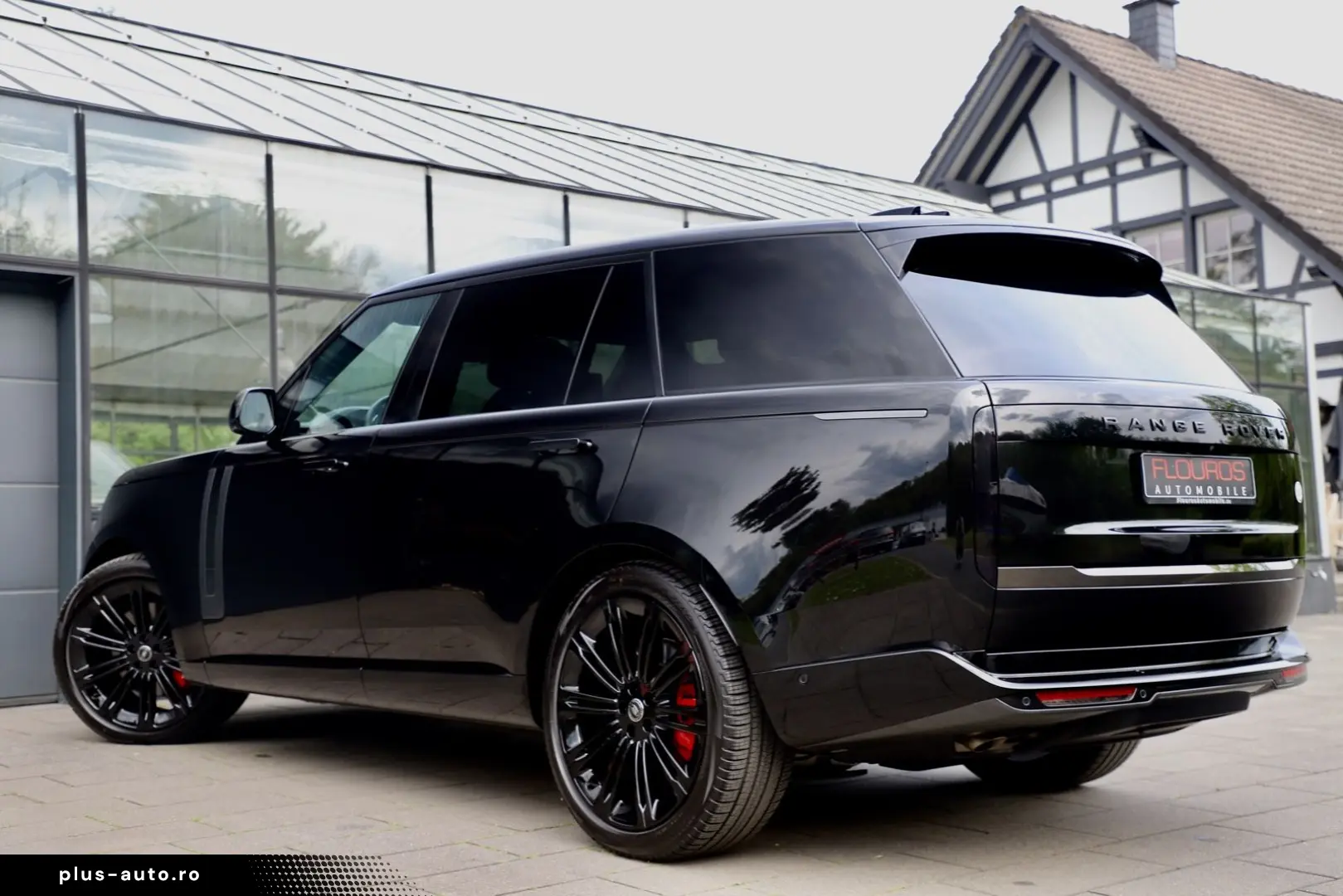 LAND ROVER Range Rover SV 23 ZOLL PANO AHK LP  270000 --